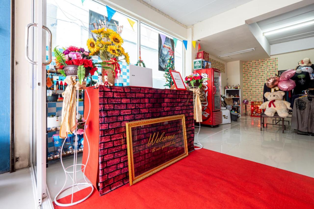 Si Fah At Bangsaen Hotel Ban Rong Khoei 外观 照片